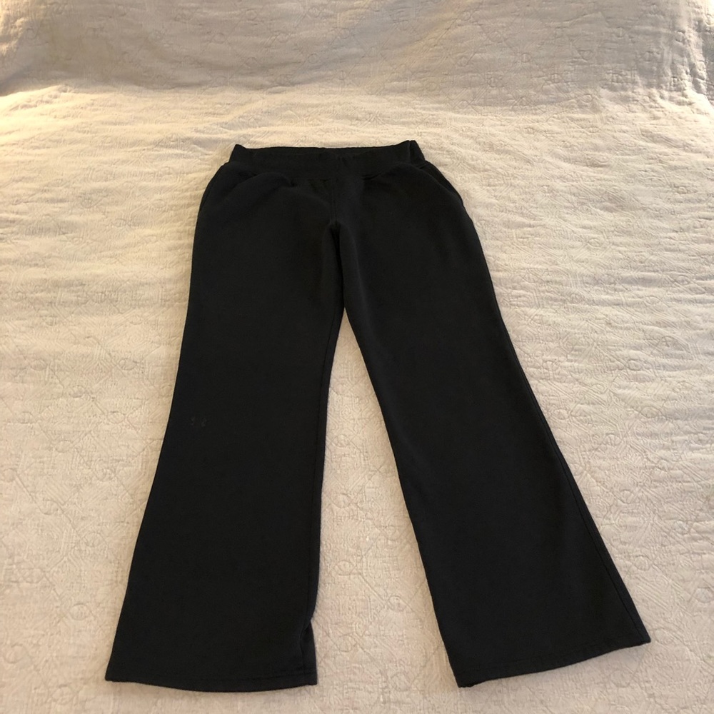 ❄️ UA Sweat Pants with pockets ❄️